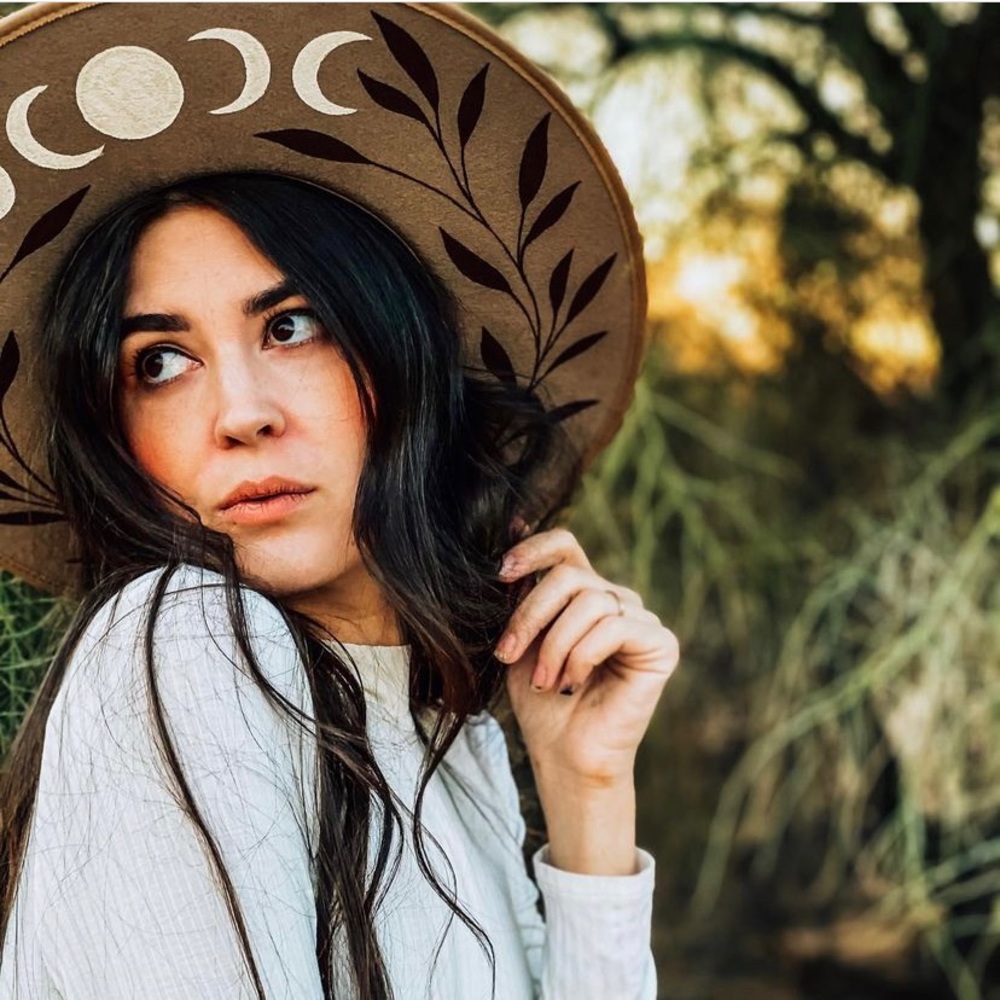 Luna Bloom Hat - Benny